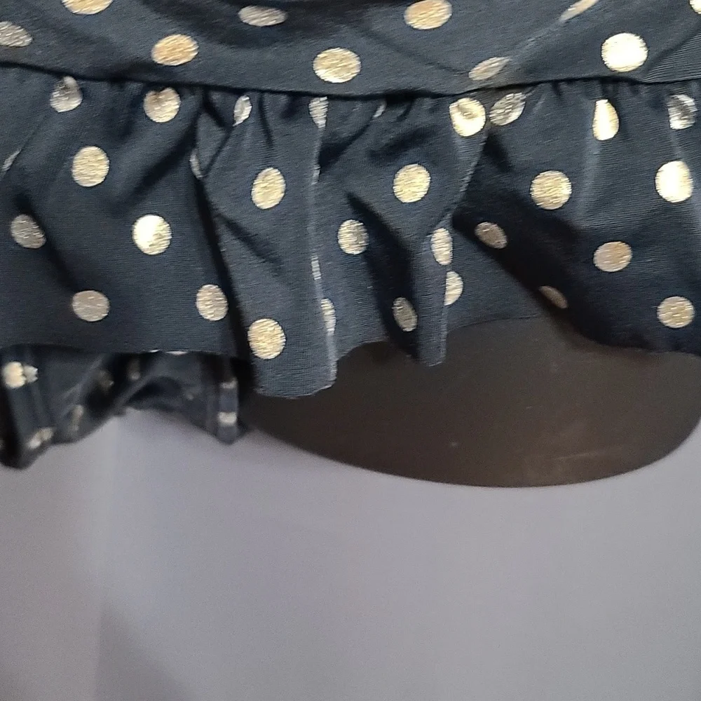 Unknown womens swimsuit